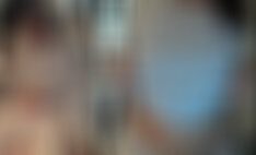 Morena safada faz cachorro chupar sua buceta com vontade